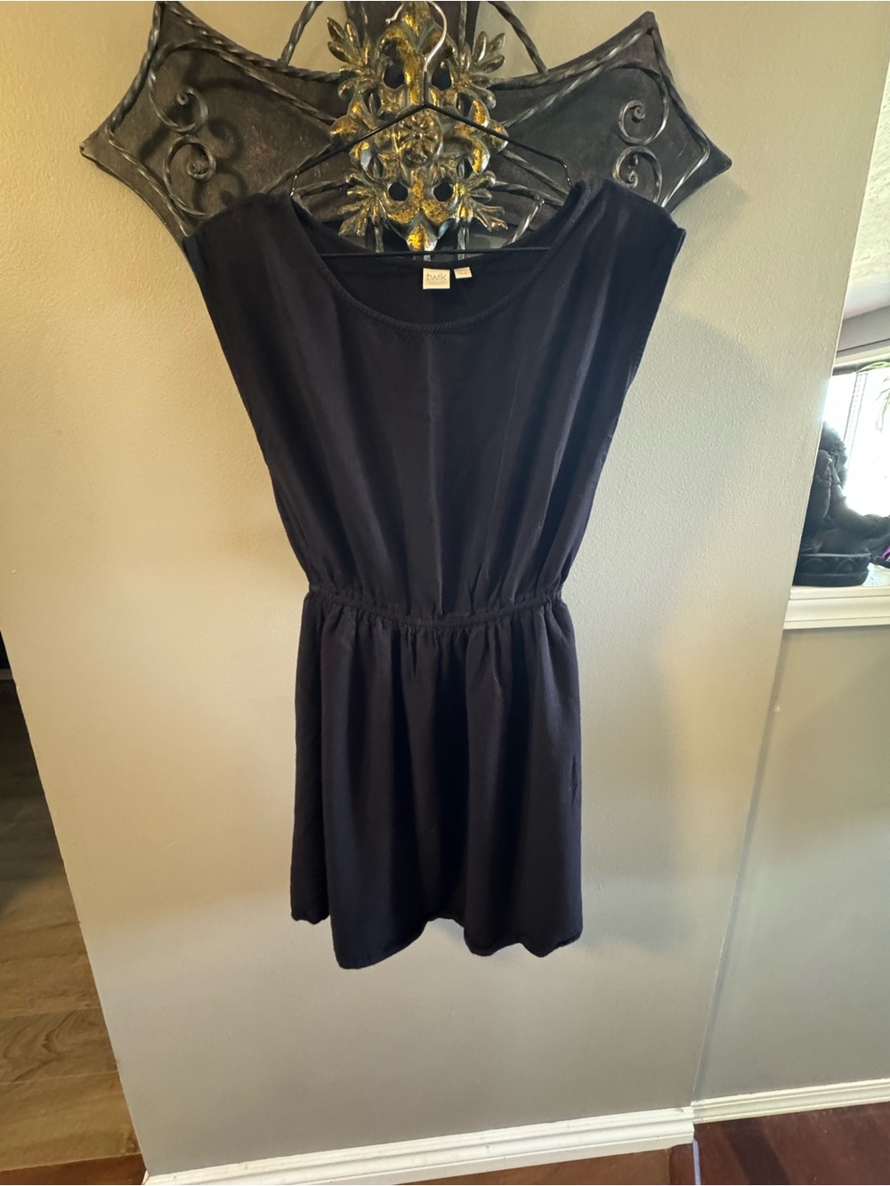 Casual Black Elastic-Waist Summer Dress